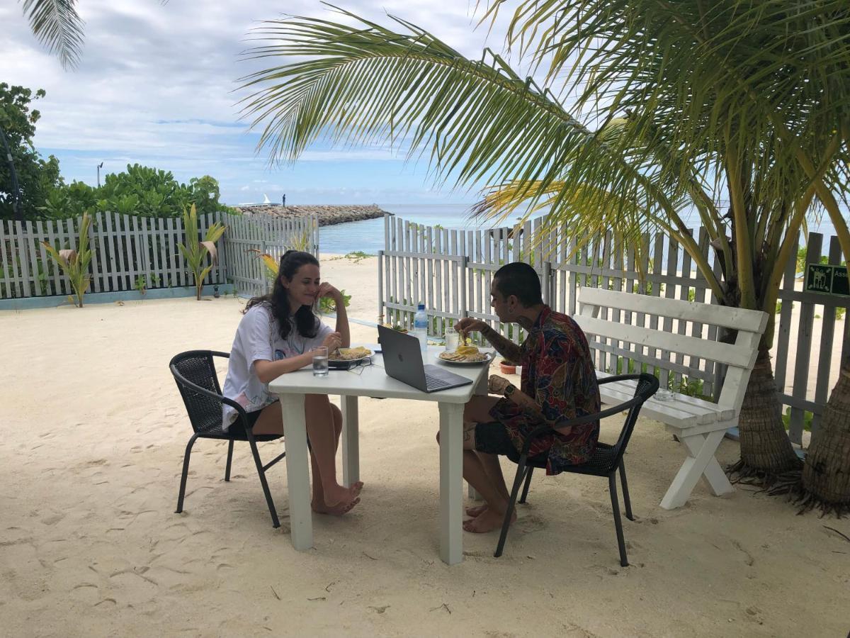 Dům (320 m²), pokoje: 11, vlastní koupelny: 12, destinace: Jižní Male Atoll Guraidhoo  Exteriér fotografie